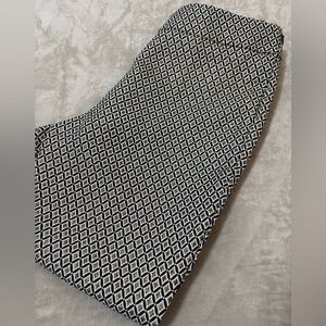Talbots Black, White And Gold Geometric Pattern Pants